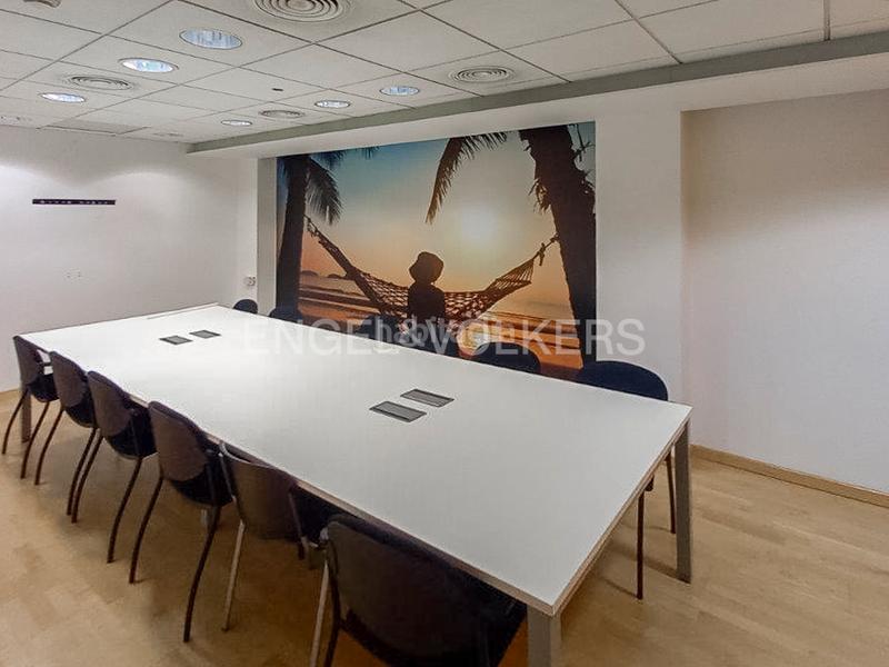 Foto 6fb5cc1e-28ea-4bc8-82a9-74b7e6aec1b2. Rent office space with parking in Sant Gervasi - Galvany Barcelona