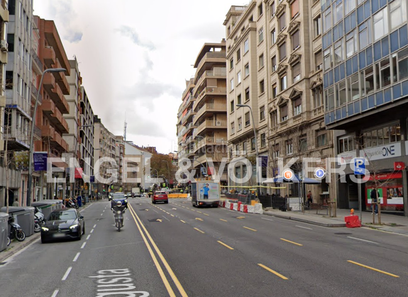 Foto 86a29102-d44b-4956-8987-58caf2751d36. Rent office space with parking in Sant Gervasi - Galvany Barcelona