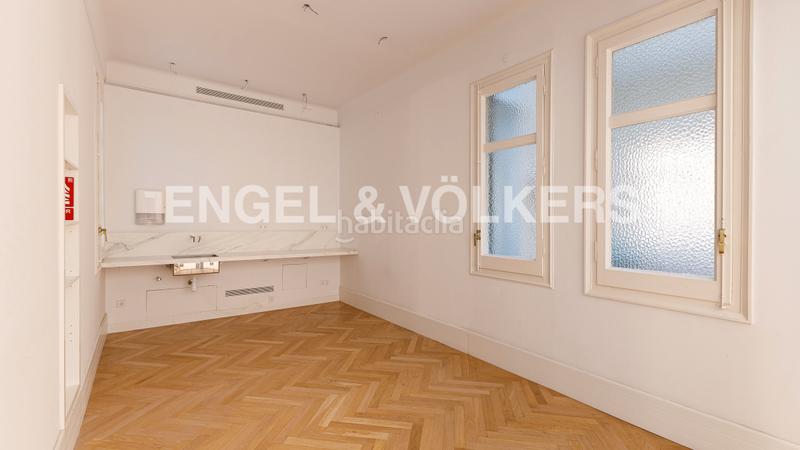 Foto 5d1e2b1e-96aa-4aa4-b1b7-361ddb0763aa. Miete büro mit heizung in Sant Gervasi - Galvany Barcelona