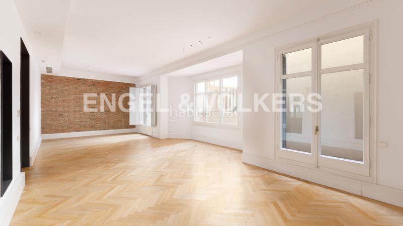 Foto f1438f22-4cf9-402a-8024-9384754fc7f9. Miete büro mit heizung in Sant Gervasi - Galvany Barcelona