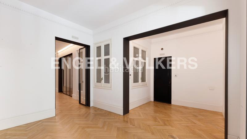 Foto 8d99905f-388b-4497-b9e2-4556f5e46a74. Rent office space with heating in Sant Gervasi - Galvany Barcelona