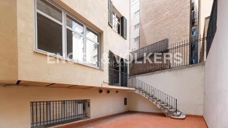 Foto 9313f022-d6c5-41d4-9eea-30be79a919ca. Rent office space with heating in Sant Gervasi - Galvany Barcelona