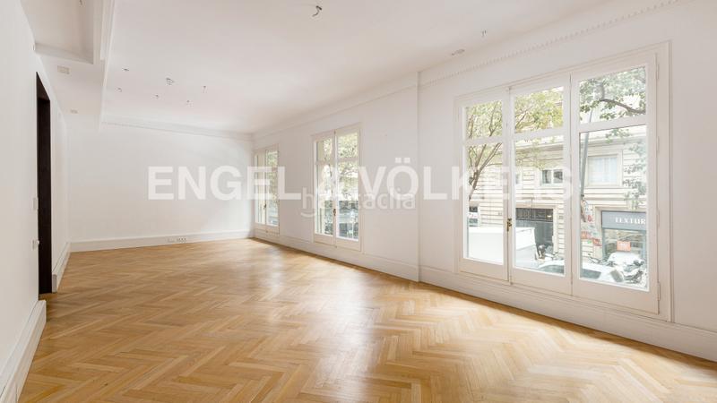 Foto ba9e9fac-ac52-477e-81b4-84b5e365fe6b. Rent office space with heating in Sant Gervasi - Galvany Barcelona