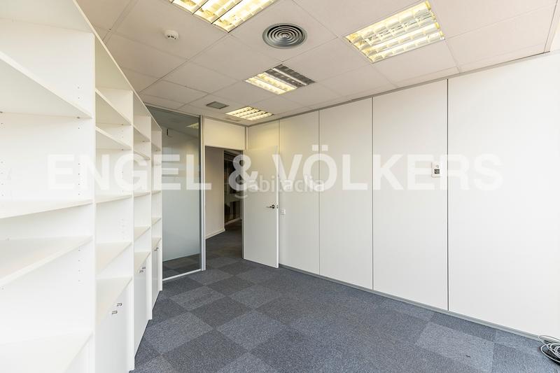 Foto e9a97358-ea32-486a-a645-c316a6b1ea51. Miete büro mit parking in Sant Gervasi - Galvany Barcelona