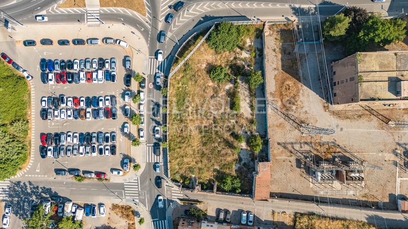 Foto 07204edc-7bbf-4a8c-90d6-34f7fb3d84d0. Terrain résidentiel dans Font dels Capellans - Sagrada Familia Manresa