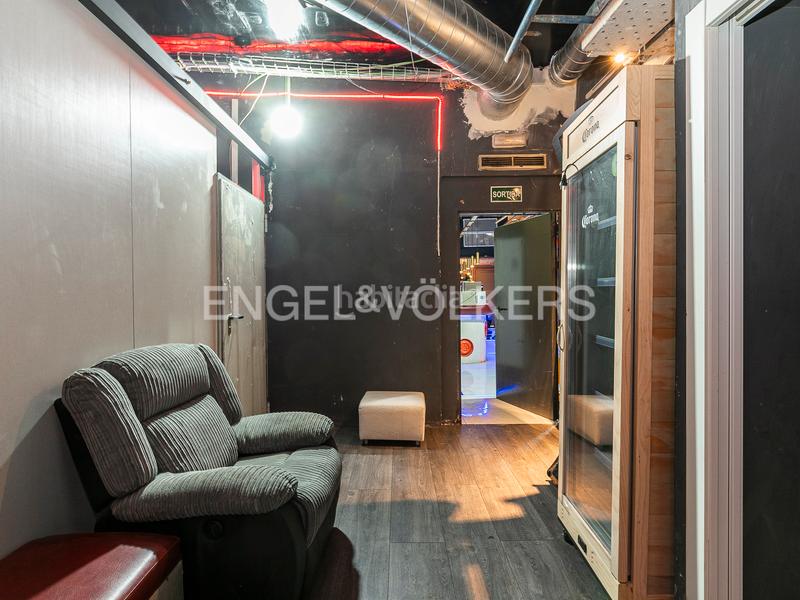 Foto 45085aaf-667f-4357-b5a8-4c8e8858d746. Alquiler local comercial local en traspaso en eixample en Barcelona