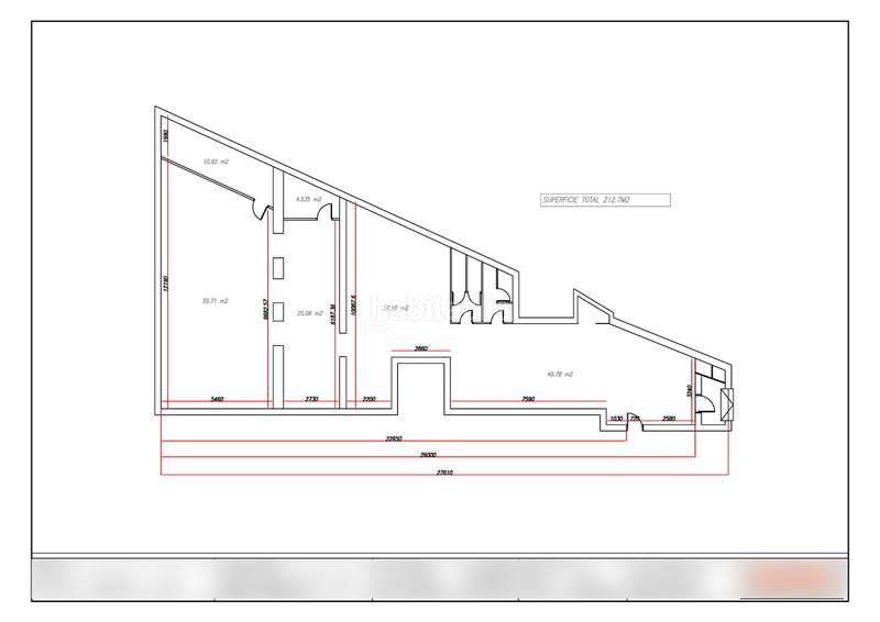 Foto bc5efdf3-2813-49f7-8f43-11649885a10f. Alquiler local comercial local en traspaso en eixample en Barcelona
