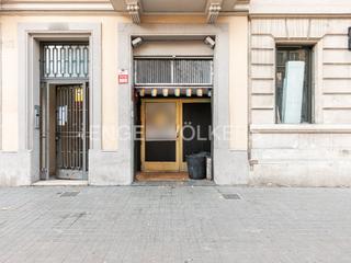 Lloguer Local Comercial a Dreta de l´Eixample. Local en traspaso en eixample