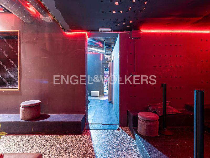 Foto cc01d677-a29d-46b4-855f-3eb849cbeb5d. Location local commercial dans Dreta de l´Eixample Barcelona