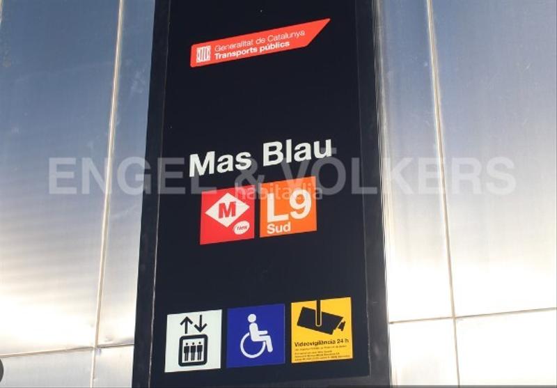 Foto 19cff9df-bdeb-4041-9e70-b4666a1e1db1. Solar industrial  en Sant Cosme-La Granja Prat de Llobregat (El)