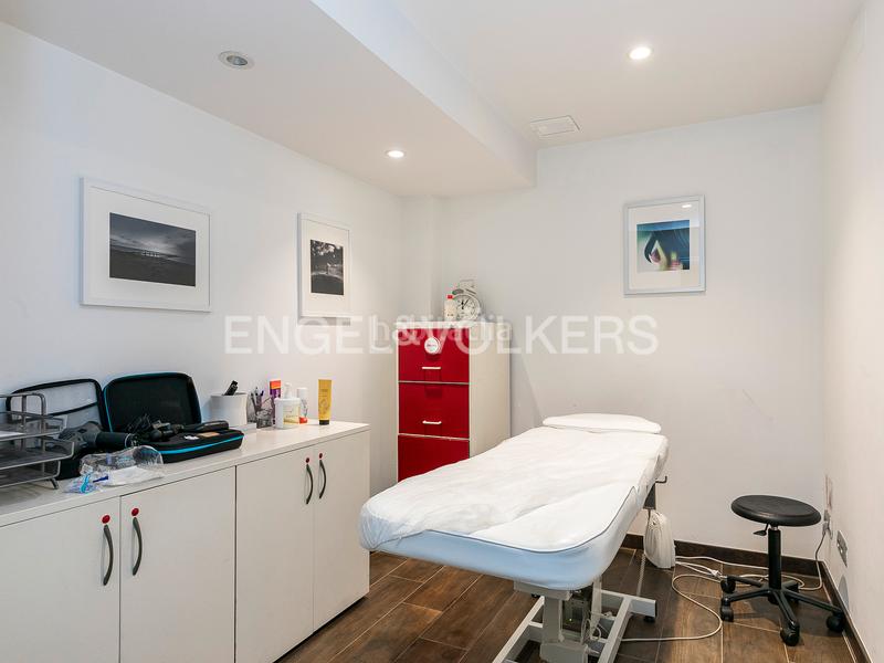 Foto 12eeb881-627e-42fb-b643-159ad765684e. Business premise in Vallcarca - Penitents Barcelona