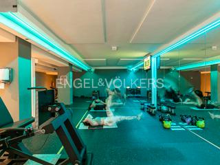 Business premise in Vallcarca - Penitents. Local en venta en rentabilidad en sant gervasi