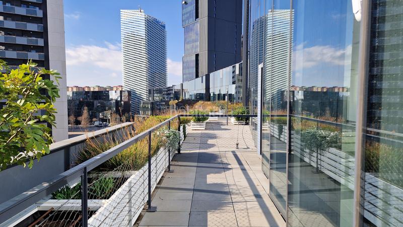 Foto cbdbaa79-221b-48ee-8e1f-7c633c1eaedc. Affitto ufficio con parcheggio in Sant Josep Hospitalet de Llobregat (L´)