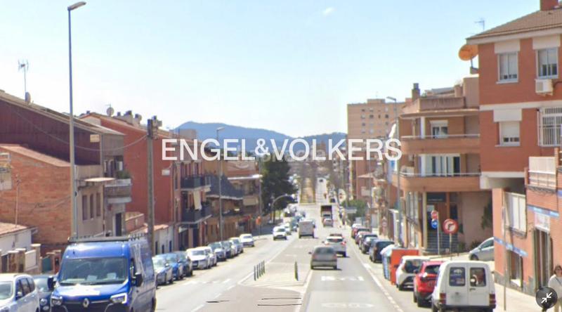 Foto 514af670-5ddb-4afd-ad44-8a4151cb623d. Local comercial  de 395 m2 muy equipado en Rubí