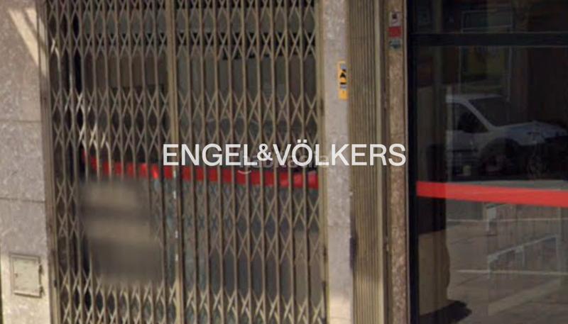 Foto a428d7ca-90a7-4cfc-b7a9-581f59e914c8. Local comercial  de 395 m2 muy equipado en Rubí