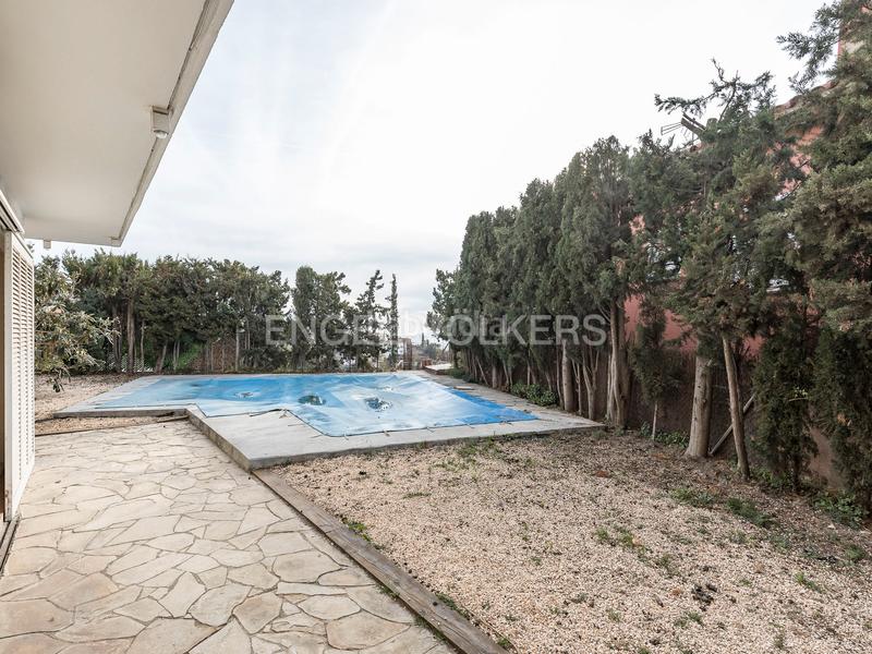 Foto 1fb0ea81-7800-49fa-8d3c-92055a782f44. Wohngrundstück in Centre Sant Just Desvern