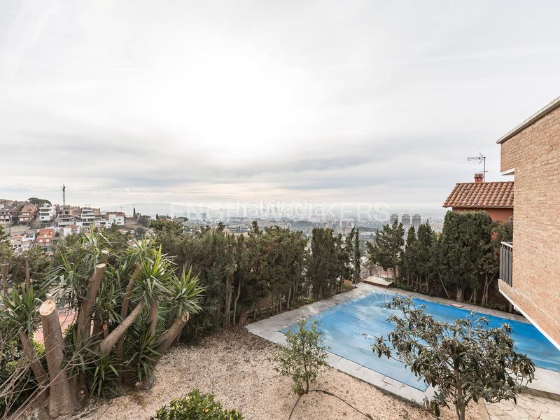 Foto 46f5eda0-5abd-4515-bcdf-ccc71b7f5848. Wohngrundstück in Centre Sant Just Desvern