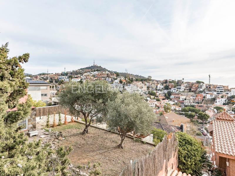 Foto bb3cb81c-b613-4697-a272-c2a149fd87ea. Wohngrundstück in Centre Sant Just Desvern