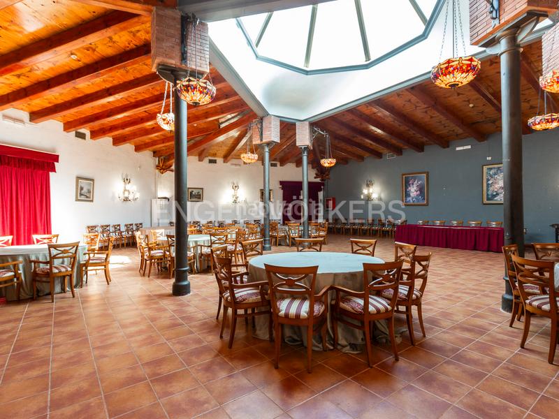 Foto 11ea384a-6b10-4351-b875-71f6fde144ff. Local commercial dans Vallirana