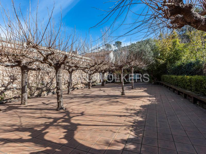 Foto 72e403f6-27c2-4960-8825-4b541e13ac8a. Local commercial dans Vallirana