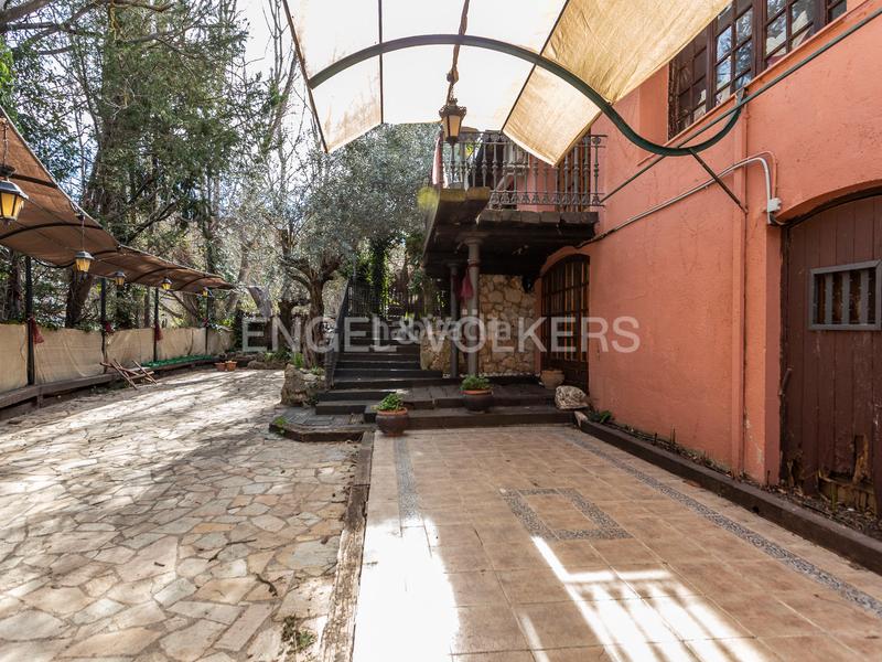 Foto a75a5372-6ed8-4e21-953b-0296ea355224. Local commercial dans Vallirana