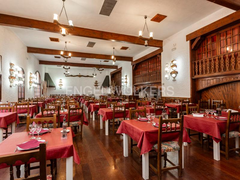 Foto f35b844f-ca1d-4c4d-9717-08aa8d356770. Local commercial dans Vallirana