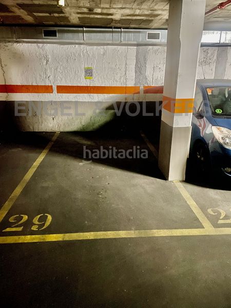 Foto 8f0737bb-00f1-4569-bfa8-31a099b3d846. Aparcament cotxe a Dreta de l´Eixample Barcelona