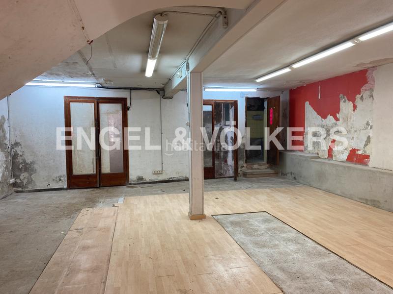 Foto dfb78474-bbe4-44bf-b365-08f08390211d. Locale commerciale in Centre Sitges