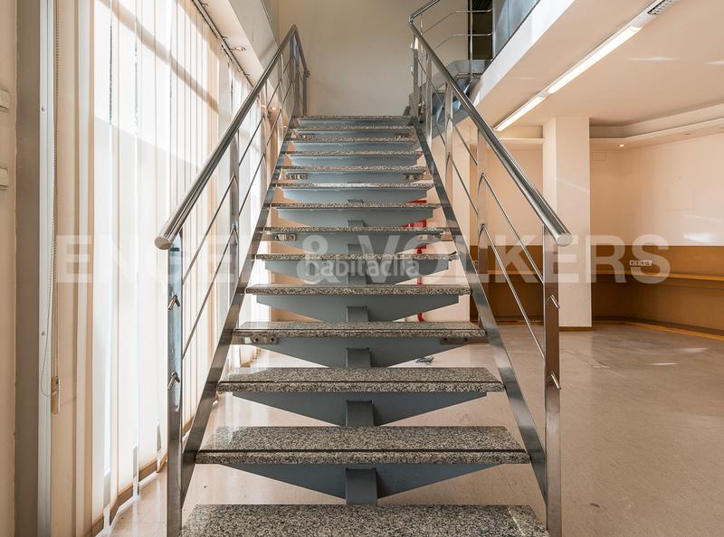 Foto a5c1dda4-4f9f-4e71-9a4a-f2395d3bab9d. Rent business premise in Sagrada Família Barcelona