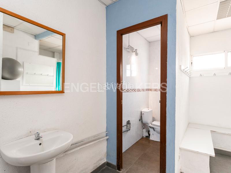 Foto ff134b78-a0f3-46c9-8174-405bf4c61a4a. Local comercial a Sant Pere i Sant Pau Tarragona