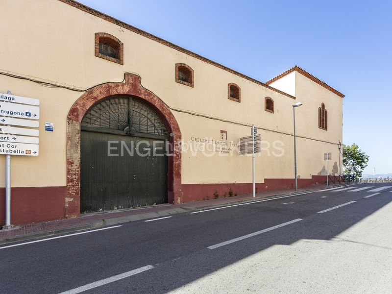 Foto 9c57bf1b-3f96-4e7c-9648-3601cb4e71a1. Edifici a Valletes - Xiribecs Amposta