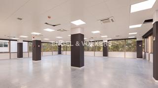 Miete Büro in Barri de les Corts. Fantastica oficina en diagonal en alquiler