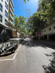 Parking coche en La Nova Esquerra de l´Eixample. Lote de 12 plazas de parking