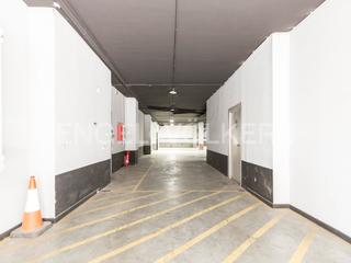 Local Comercial a La Nova Esquerra de l´Eixample. Enorme local en rentabilidad en calle corcega