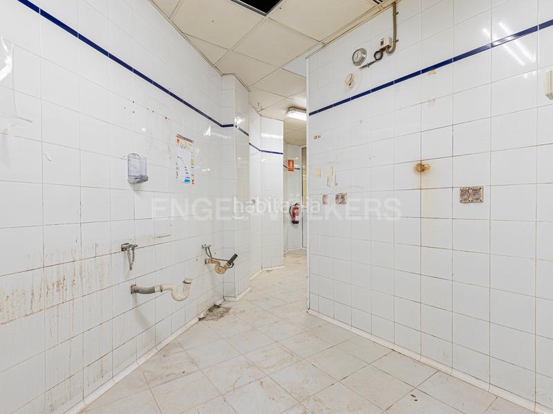 Foto 5697a8ef-c3e0-4993-b3a4-279287fa86a9. Lloguer local comercial a Dreta de l´Eixample Barcelona