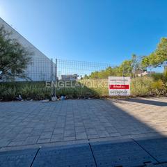 Solar industrial a Centre. Venta de solar en parc empresarial de viladecans