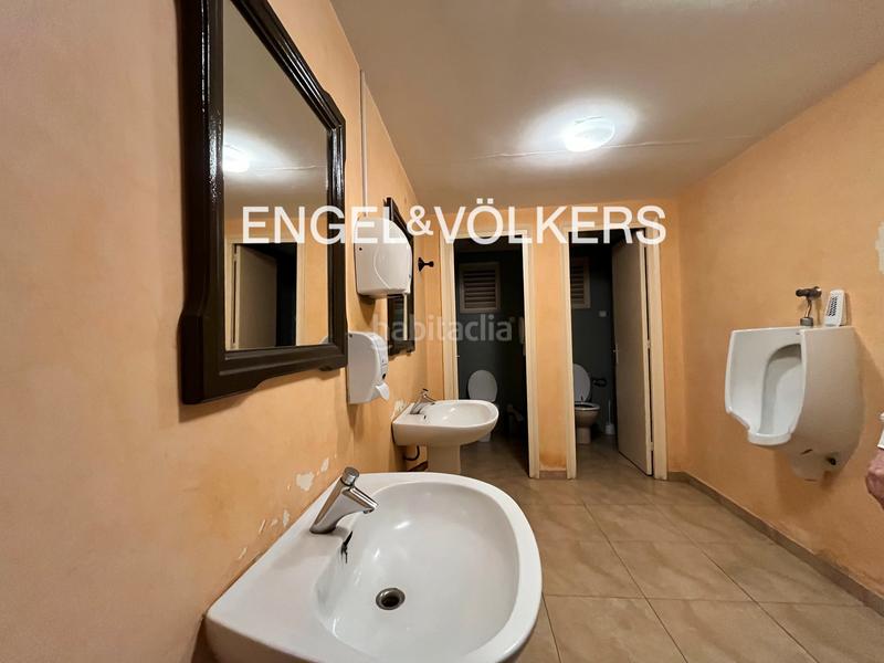 Foto 9d6927f9-849e-4fae-a5e2-8c8ada265570. Alquiler local comercial prestigioso restaurante en traspaso en el masnou en Masnou (El)