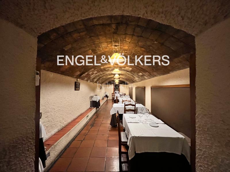 Foto bcc5c298-0512-44e8-b4e0-917b432ba6cf. Alquiler local comercial prestigioso restaurante en traspaso en el masnou en Masnou (El)