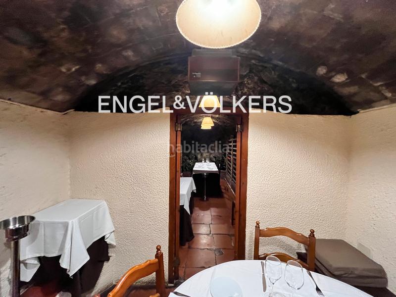 Foto e527f3e5-faba-43a4-a9d5-1d34b31a5030. Alquiler local comercial prestigioso restaurante en traspaso en el masnou en Masnou (El)
