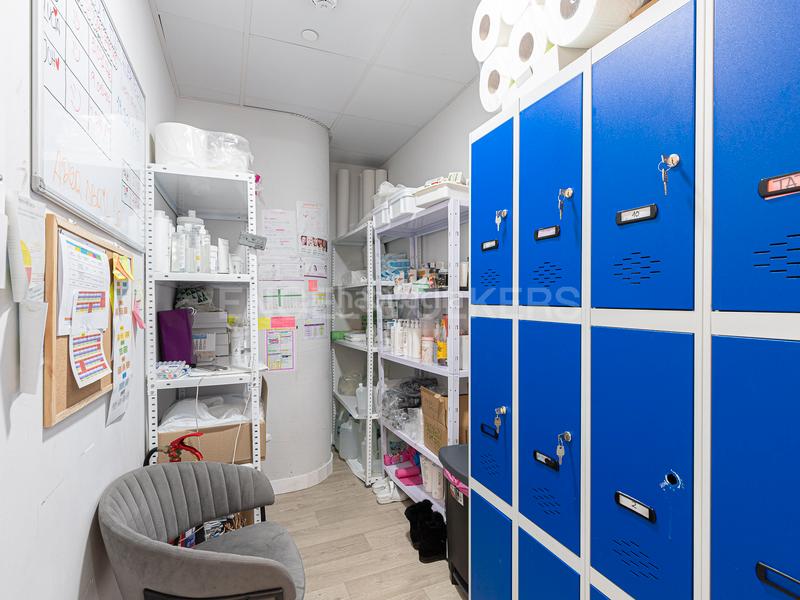 Foto 8a5f2a91-0e58-4015-a445-8ba1d201205f. Location local commercial dans Porta Barcelona