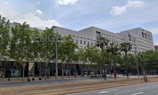 Rent Office space in Barri de les Corts. Oficinas en diagonal reformadas en edificio moderno