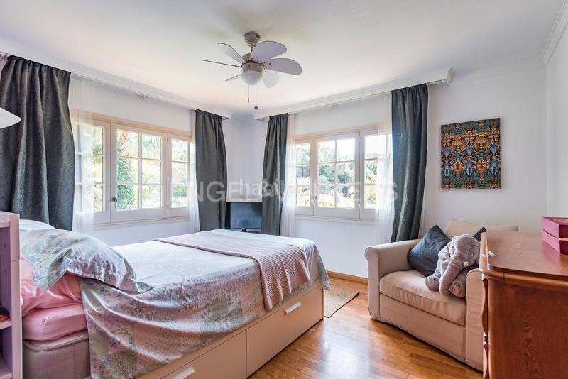 Foto 068fc7c0-588a-426d-9f21-26386a09ba7a. Edificio in Canet de Mar