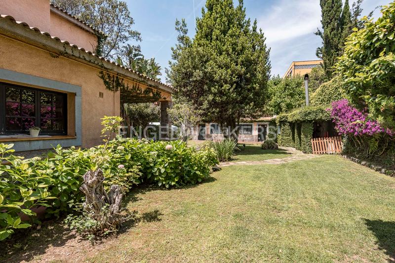 Foto 0a317e35-6451-4bc9-b1b6-1254cff8cf0e. Edificio in Canet de Mar