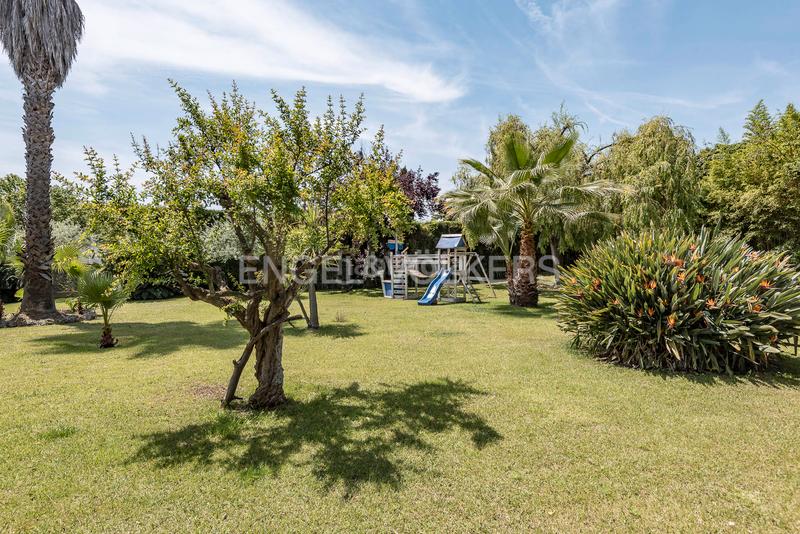 Foto 2f38031e-6180-43a2-a943-38b3fc4a8039. Edificio in Canet de Mar