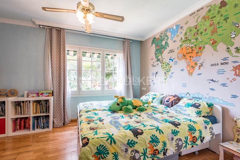 Foto 4208682d-2d18-4697-8fd7-cb98268545e2. Edificio in Canet de Mar