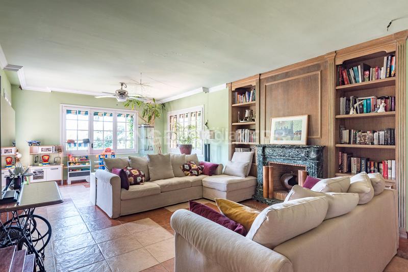 Foto 9f3ac669-3397-455a-86cf-773beca9bd10. Edificio in Canet de Mar