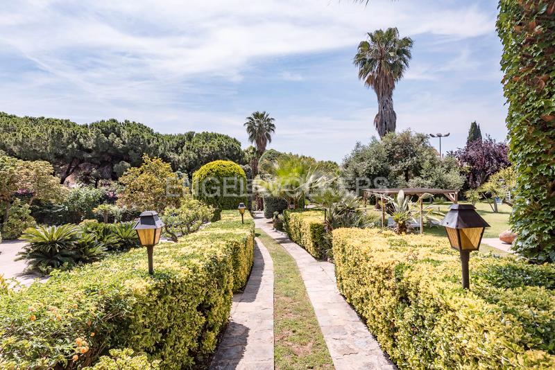 Foto a9e377c6-ed41-4326-834a-8d217c6135a5. Edificio in Canet de Mar