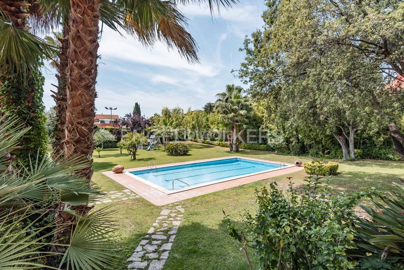 Foto ba2f8b71-e714-4418-9b40-b99808d2103d. Edificio in Canet de Mar