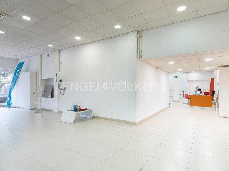 Foto 50a20daf-350c-41c7-a991-c5fb8b48b607. Local commercial dans La Font d´en Fargues Barcelona