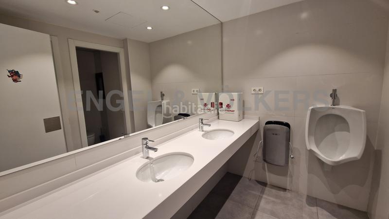 Foto ae599d96-1349-4cf8-9d88-46e03d738448. Affitto ufficio con parcheggio in El Parc i la Llacuna del Poblenou Barcelona